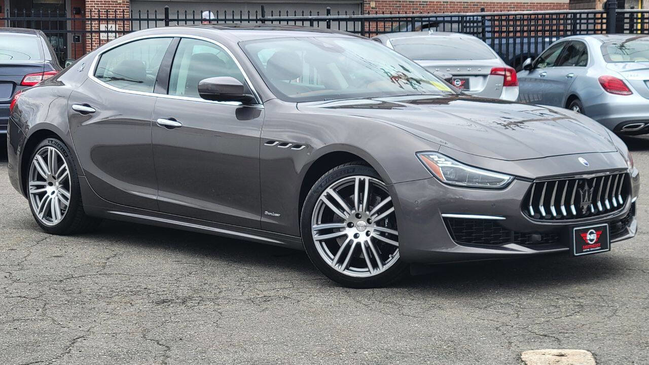 Used 2018 Maserati Ghibli S GranLusso image 4