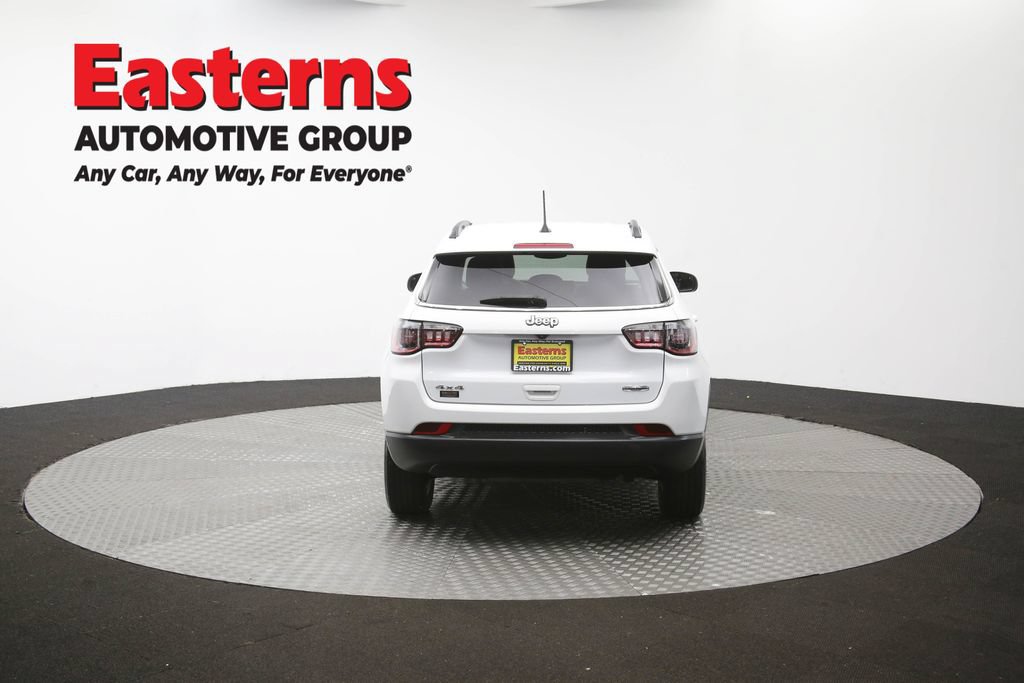 Used 2022 Jeep Compass Latitude w/ Convenience Group AWD/4WD image 36