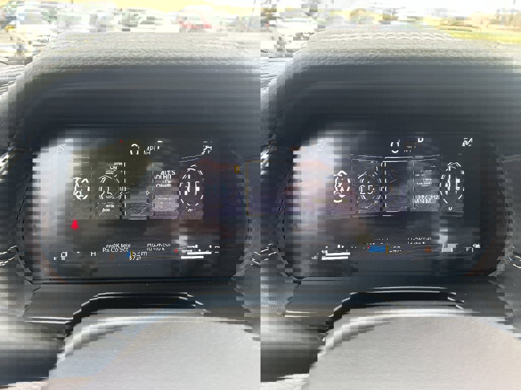 Used 2024 Jeep Grand Cherokee Limited image 16