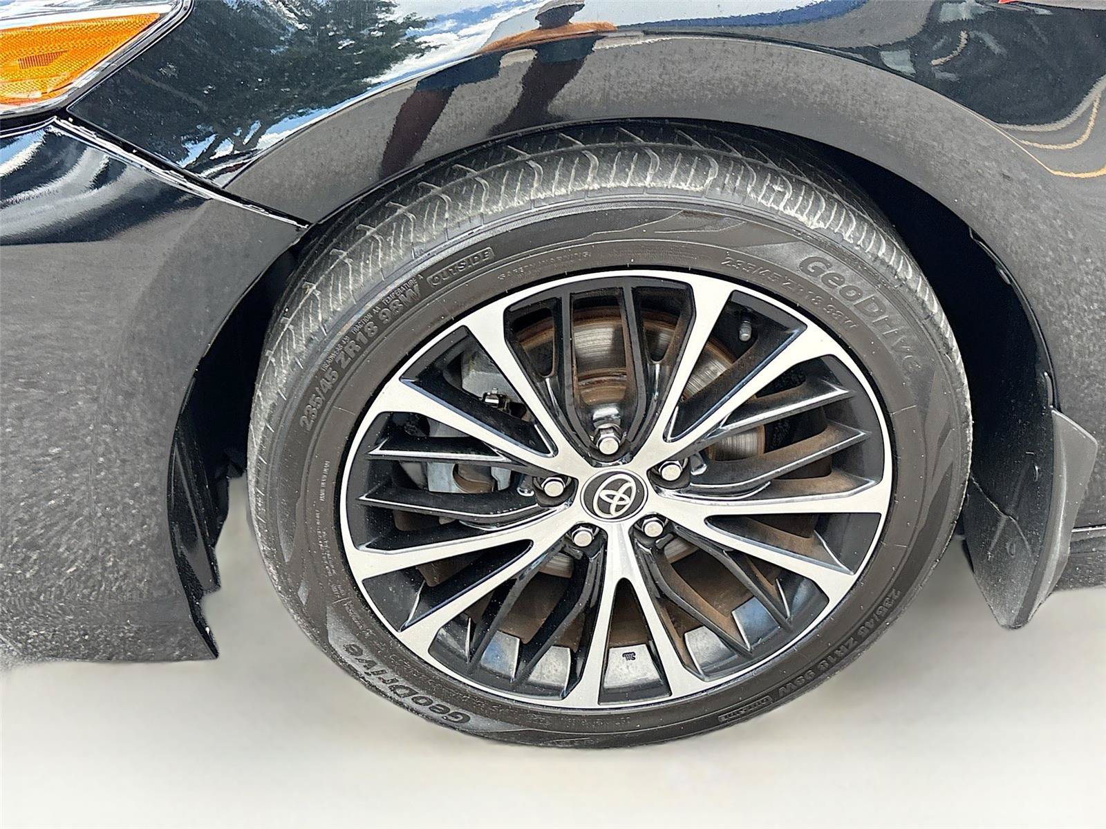 Used 2020 Toyota Camry SE FWD image 30