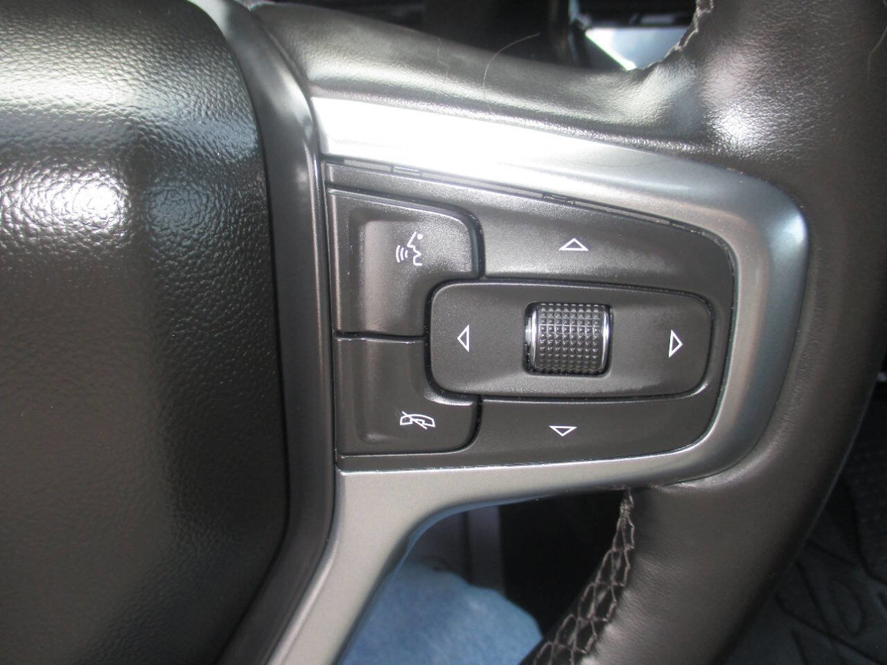 Used 2024 Chevrolet Silverado 1500 LT w/ Protection Package image 22