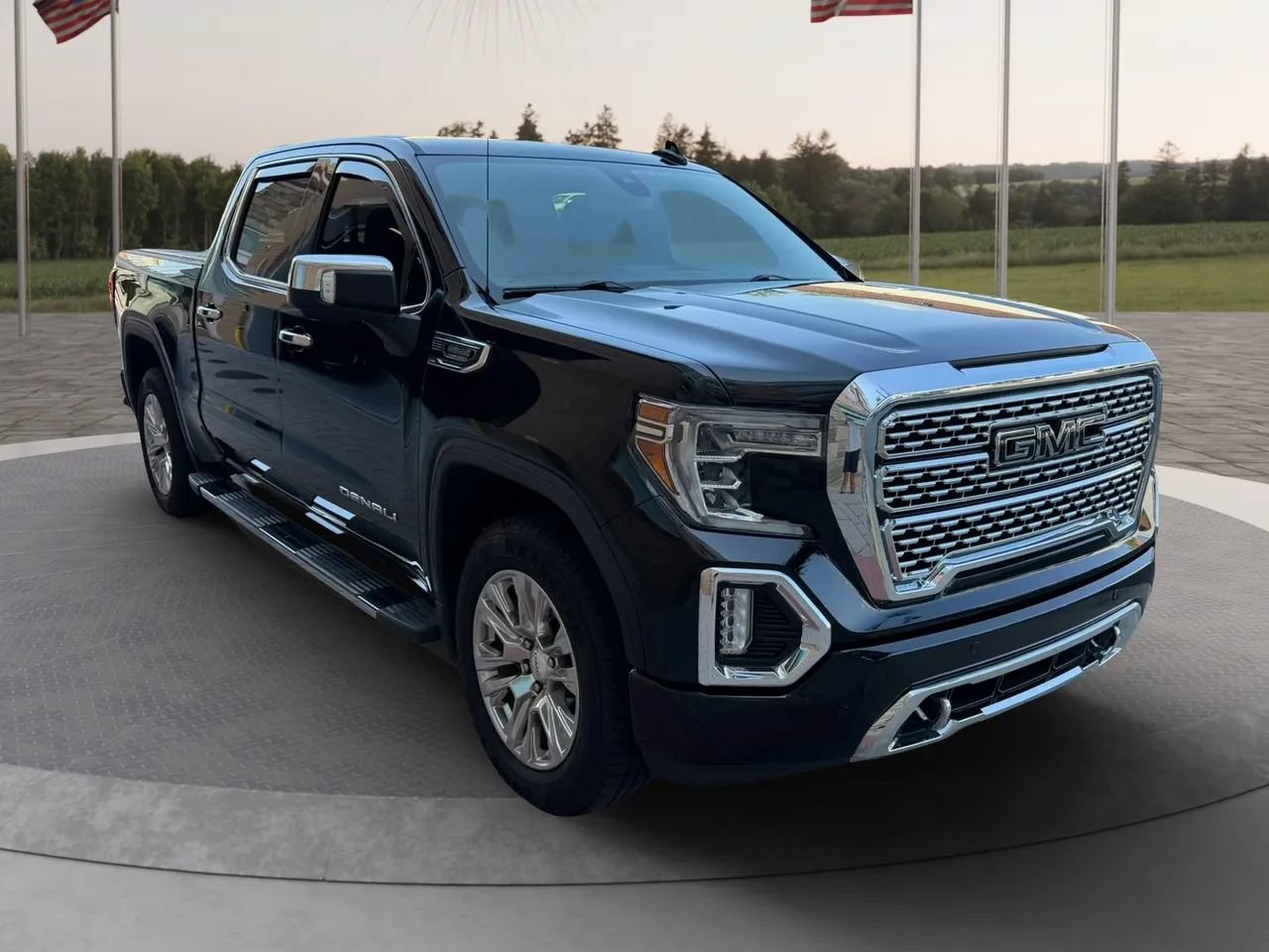 Used 2020 GMC Sierra 1500 Denali w/ Driver Alert Package II AWD/4WD image 7