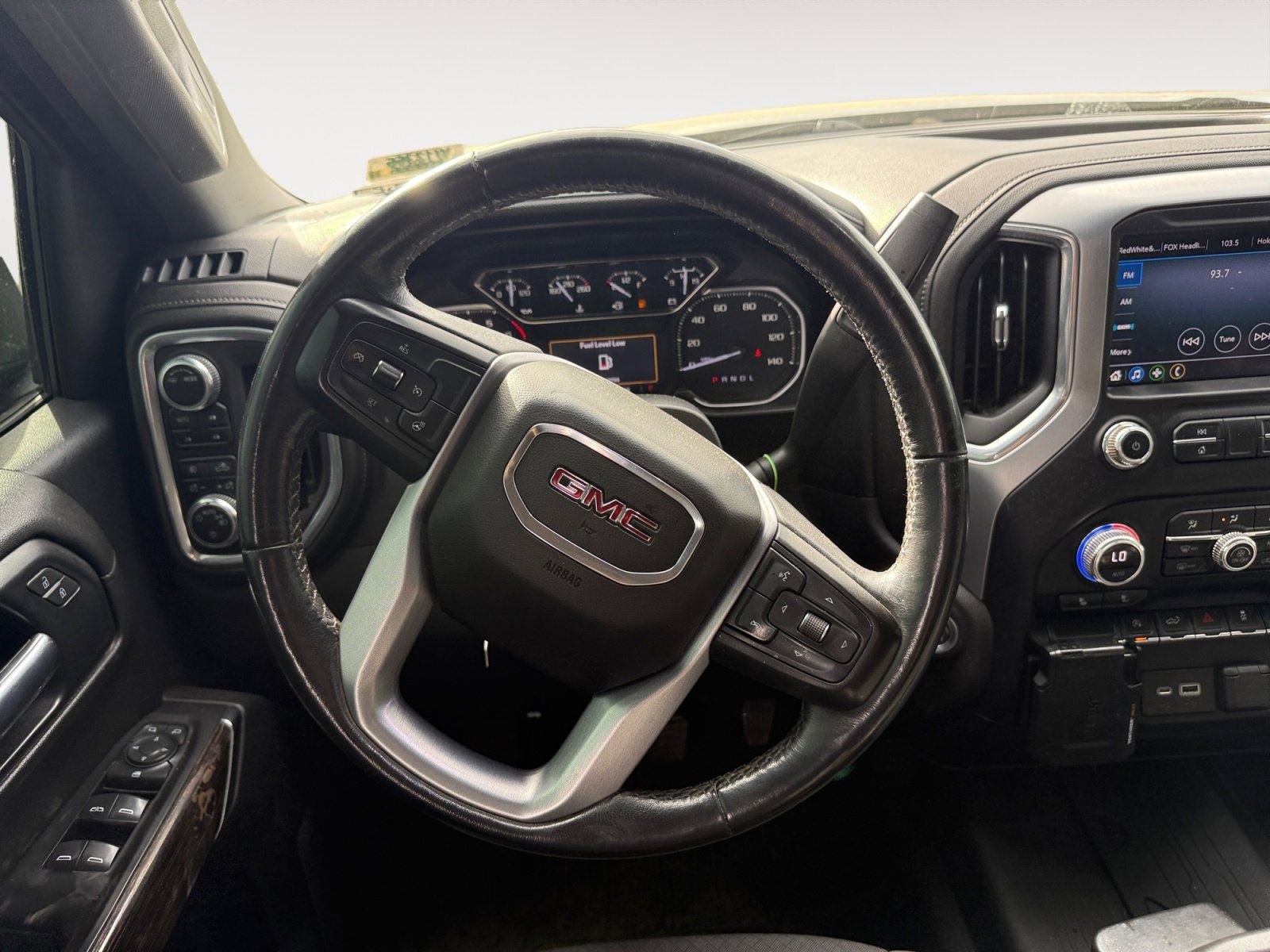 Used 2021 GMC Sierra 1500 Elevation AWD/4WD image 12