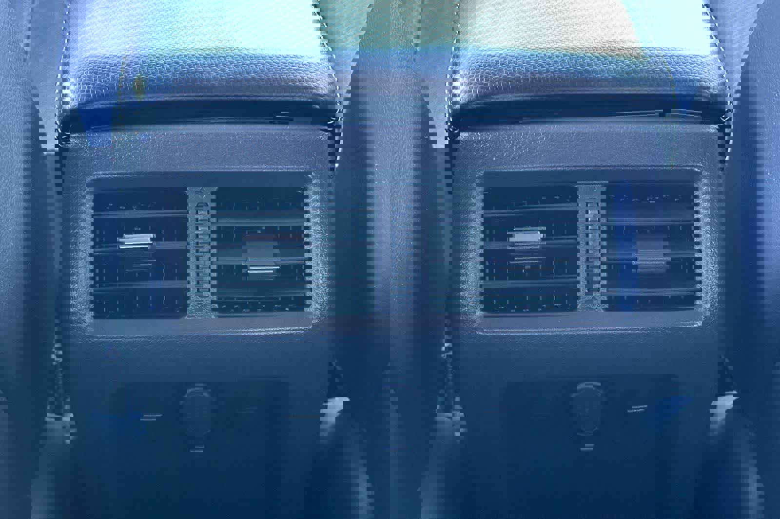 Used 2010 Honda Ridgeline RTL image 15