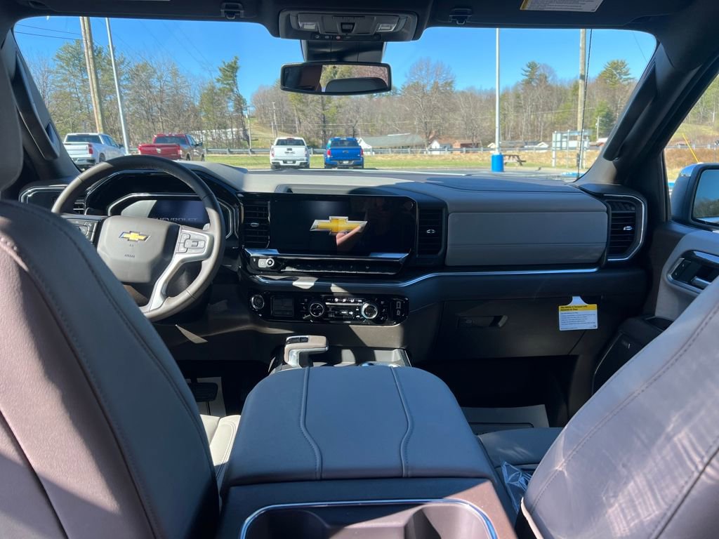New 2026 Chevrolet Silverado 1500 LTZ w/ LTZ Convenience Package II image 12
