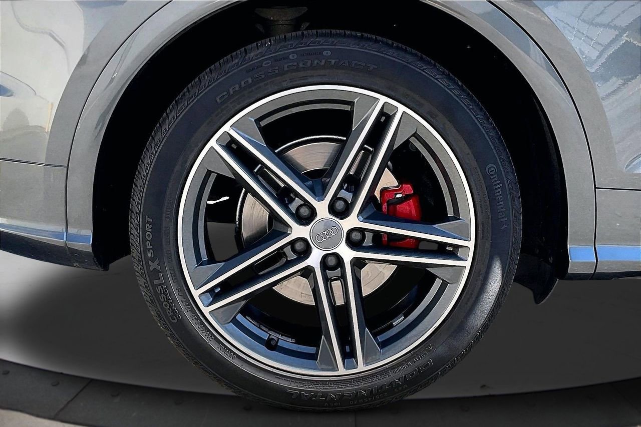 Used 2020 Audi SQ5 Premium Plus image 38