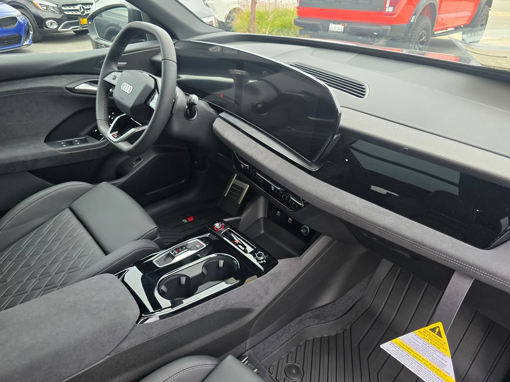 New 2027 Audi SQ6 e-tron Premium Plus AWD/4WD image 11