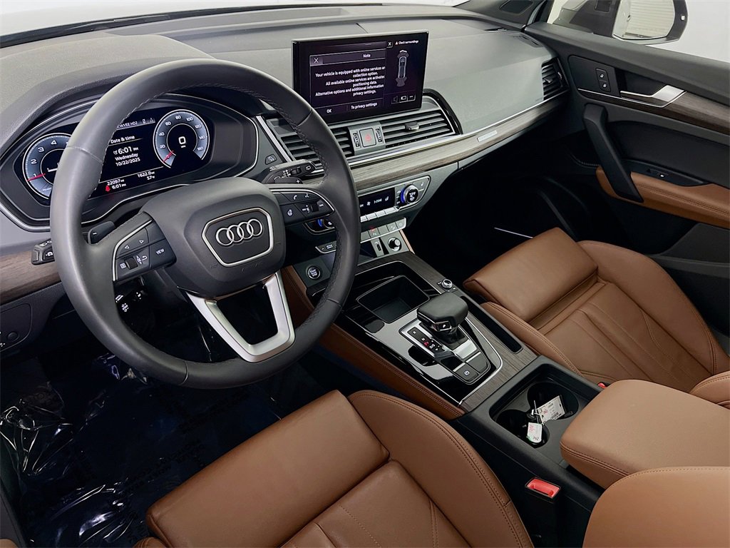 Used 2024 Audi Q5 2.0T Premium Plus image 9