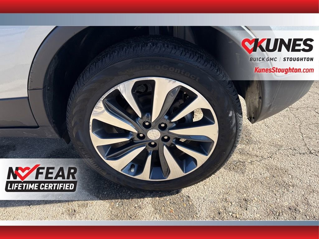 Used 2021 Buick Encore Preferred w/ Safety Package image 18