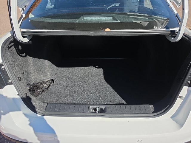 Used 2025 Nissan Versa S w/ Trunk Package FWD image 18