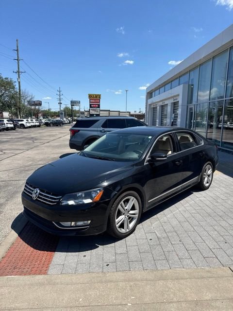 Used 2013 Volkswagen Passat TDI SEL Premium FWD image 15