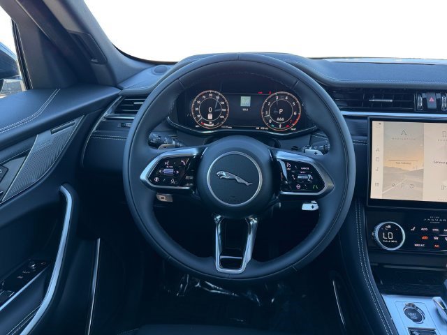 New 2026 Jaguar F-PACE R-Dynamic S AWD/4WD image 13