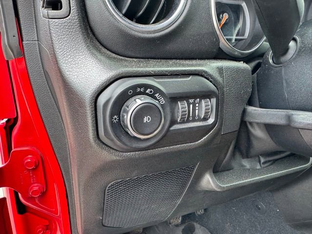 Used 2022 Jeep Wrangler Unlimited Sahara w/ LED Lighting Group image 11