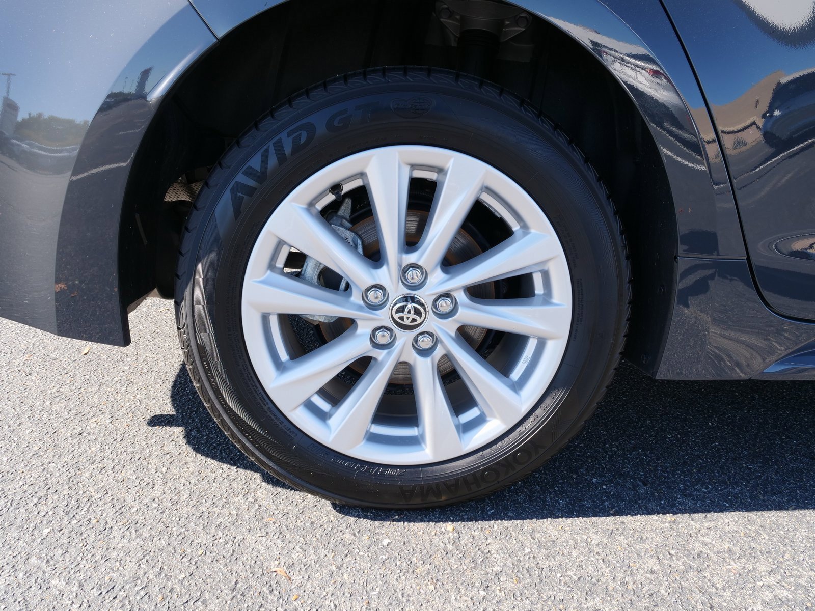 Used 2025 Toyota Corolla XLE image 12