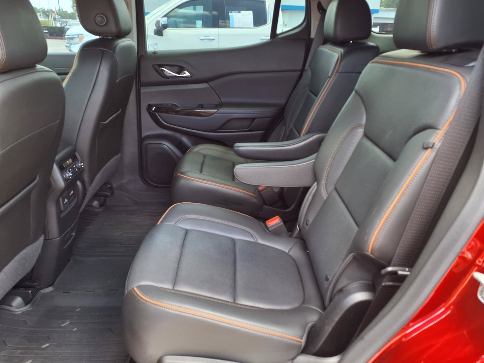 Certified 2023 GMC Acadia AT4 w/ Technology Package AWD/4WD image 17