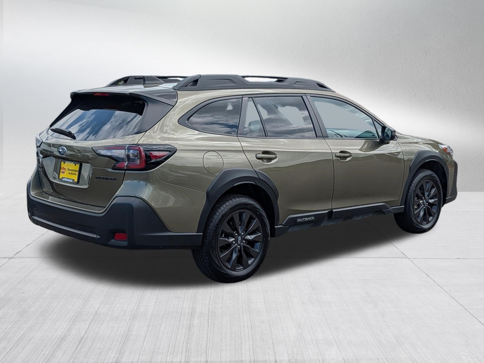 Certified 2025 Subaru Outback Onyx Edition AWD/4WD image 7