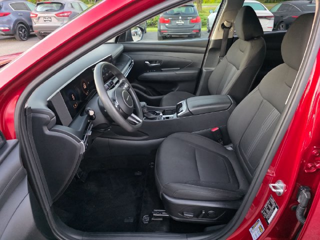 Used 2025 Hyundai Tucson SEL AWD/4WD image 16