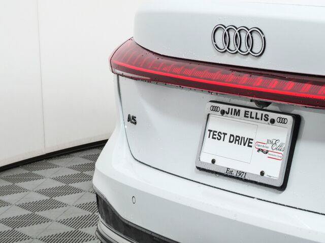 Used 2025 Audi A5 2.0T Premium w/ Convenience Package AWD/4WD image 76