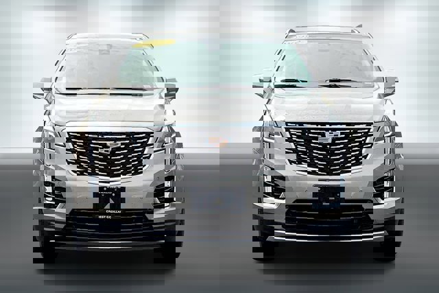 Used 2022 Cadillac XT5 Premium Luxury image 2