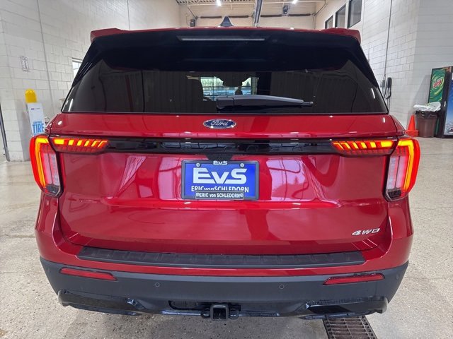 New 2026 Ford Explorer ST-Line w/ ST-Line Street Pack image 6