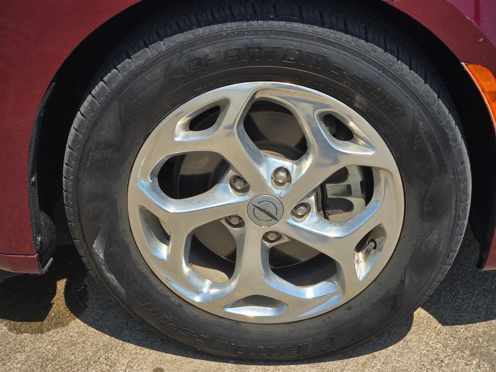 Used 2022 Chrysler Pacifica Limited FWD image 8