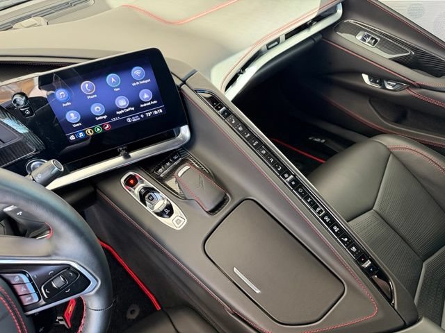 Used 2021 Chevrolet Corvette Stingray Premium Cpe w/ Z51 Performance Package RWD image 21