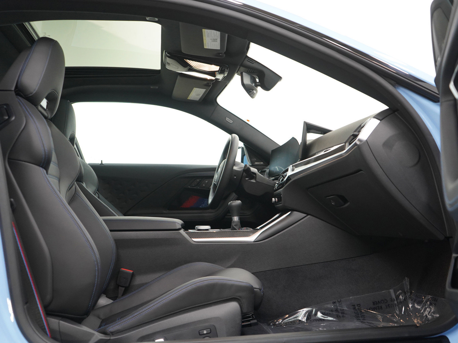 Used 2024 BMW M2 RWD image 11
