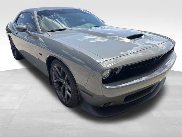 Used 2023 Dodge Challenger R/T w/ Blacktop Package RWD image 4
