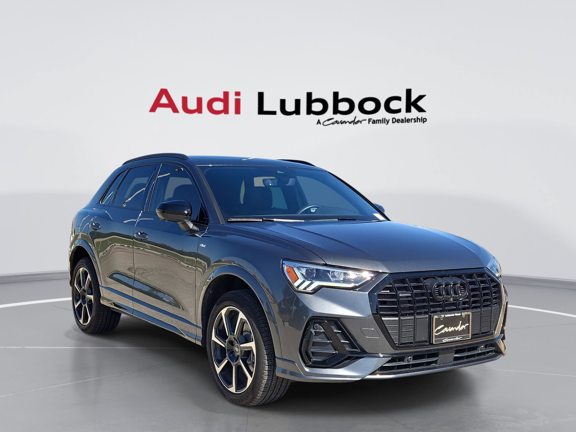 Certified 2025 Audi Q3 2.0T Premium Plus w/ Premium Plus Package AWD/4WD image 1