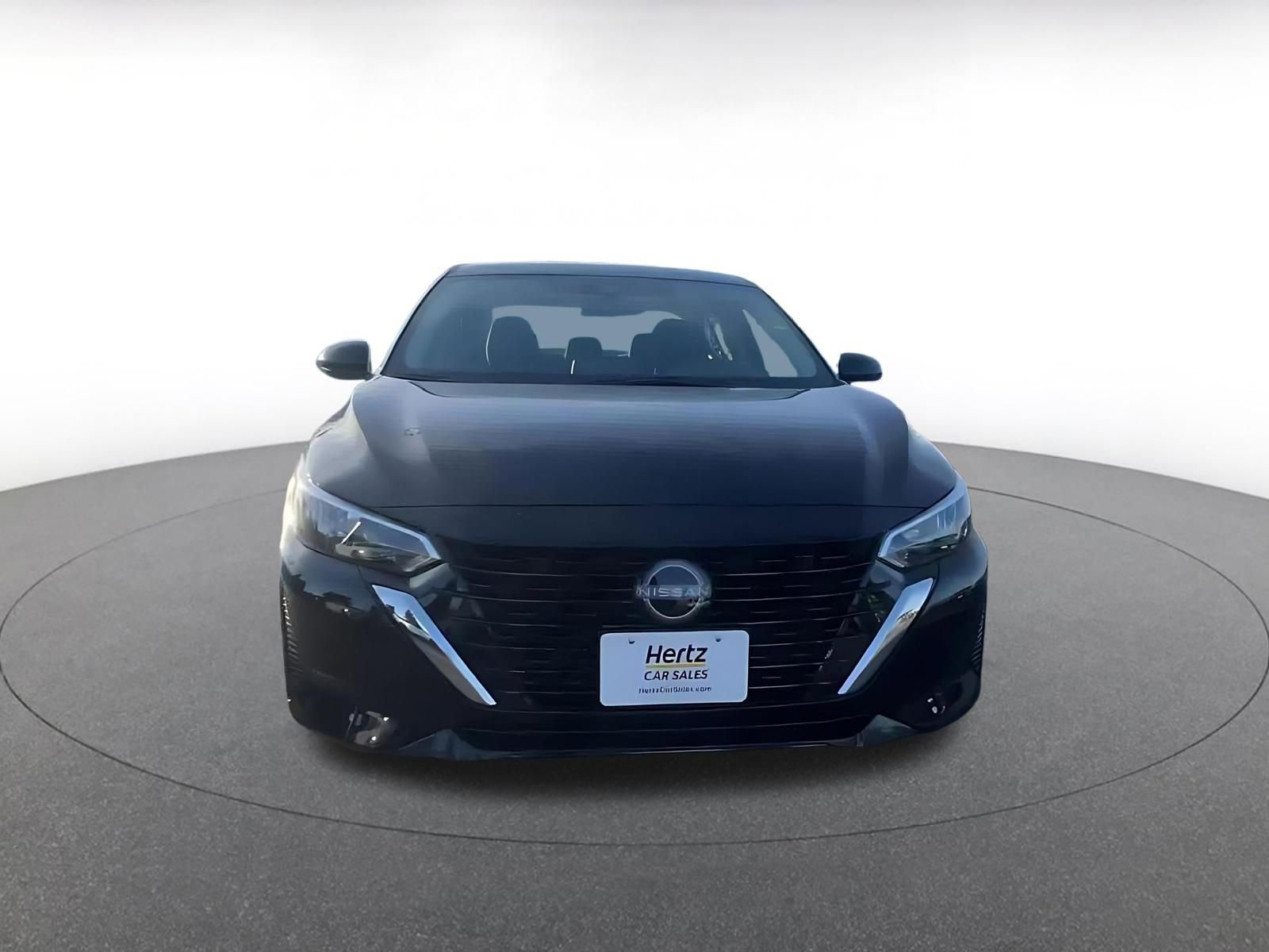 Used 2025 Nissan Sentra SV image 4