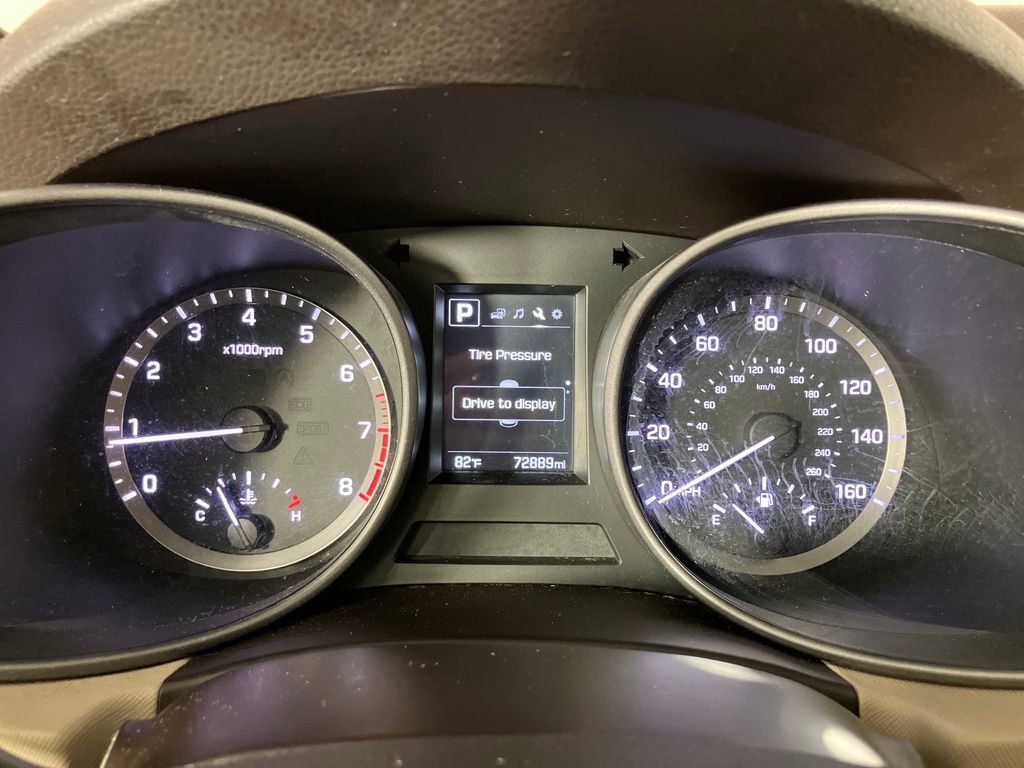 Used 2017 Hyundai Santa Fe Sport image 6