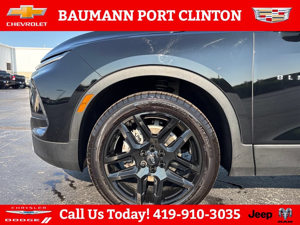 Used 2024 Chevrolet Blazer LT w/ Convenience Package FWD image 28