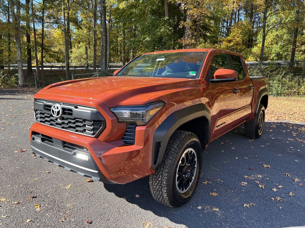 Used 2025 Toyota Tacoma TRD Off-Road image 7