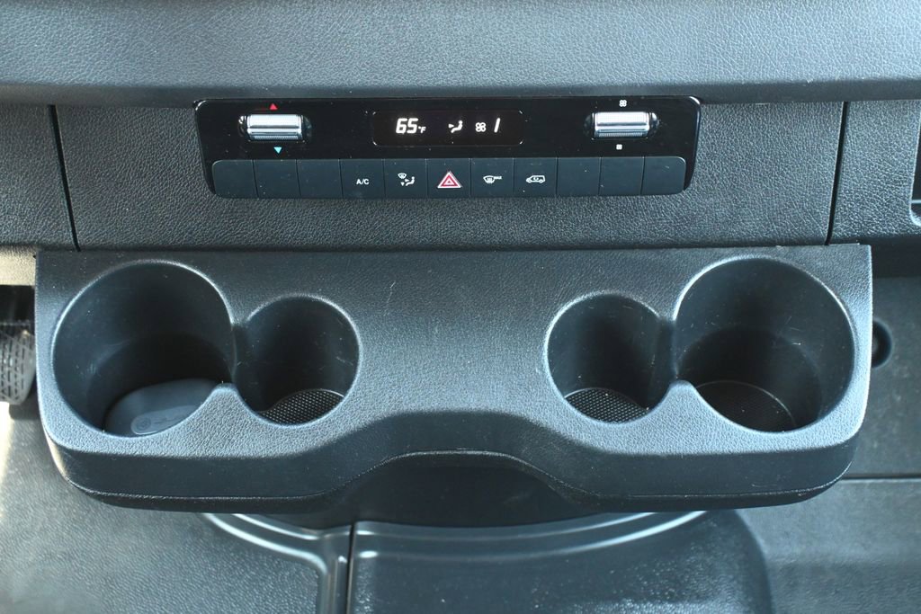 Used 2023 Mercedes-Benz Sprinter 144 Cargo image 12