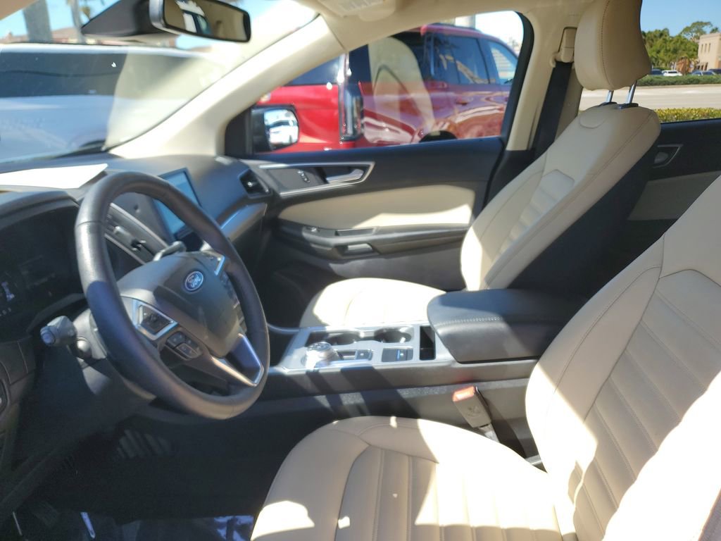 Used 2022 Ford Edge SEL w/ Convenience Package image 21