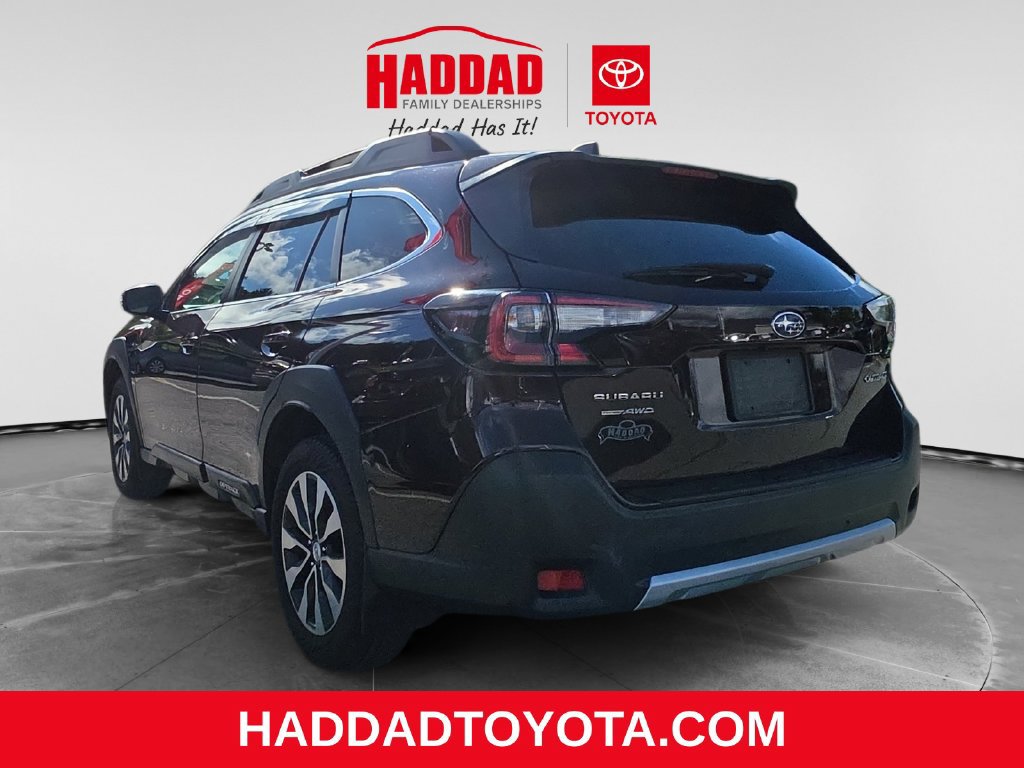 Used 2023 Subaru Outback Limited AWD/4WD image 3