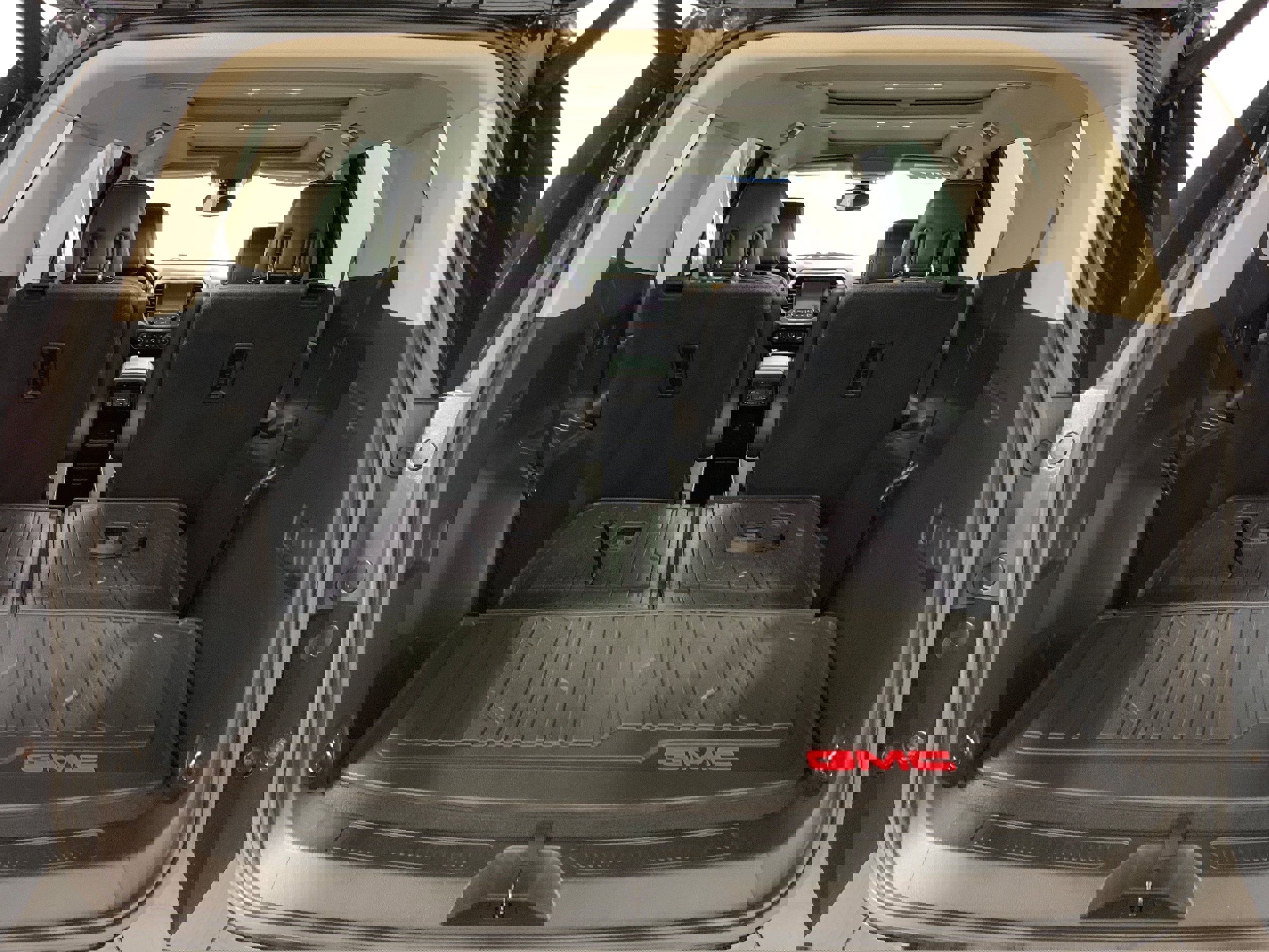 Used 2019 GMC Acadia Denali w/ Technology Package image 35