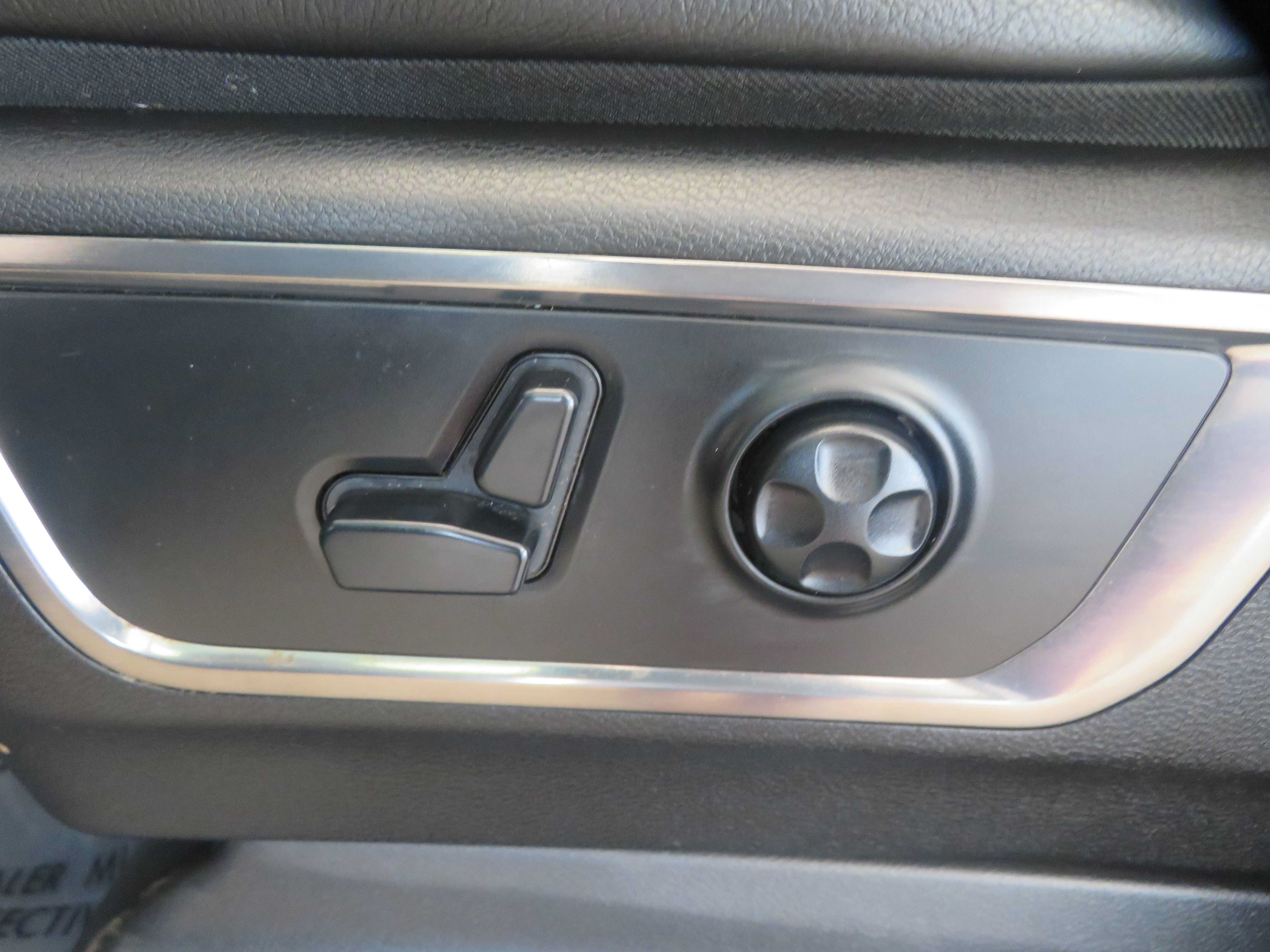 Used 2020 RAM 1500 Limited AWD/4WD image 16