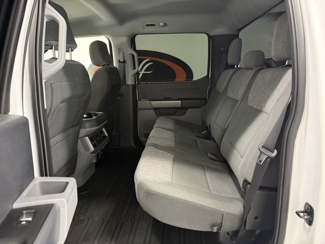 Used 2024 Ford F250 XLT w/ FX4 Off-Road Package image 15
