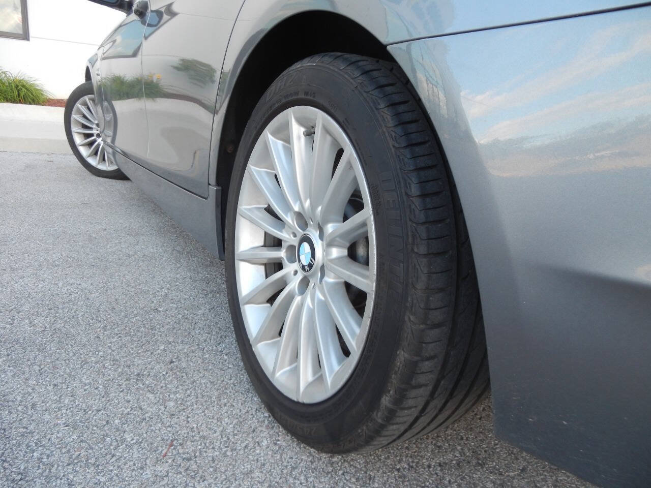 Used 2011 BMW 535i xDrive Sedan AWD/4WD image 15