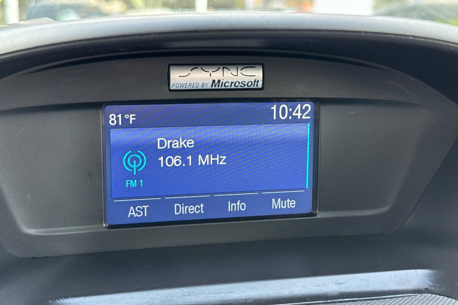 Used 2014 Ford Escape S FWD image 18