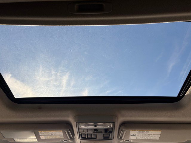 Used 2018 Toyota 4Runner SR5 Premium image 16