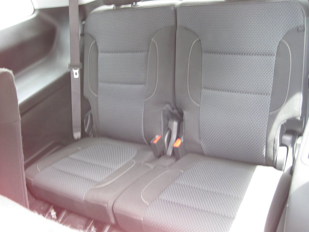 Used 2020 GMC Acadia SLE FWD image 27