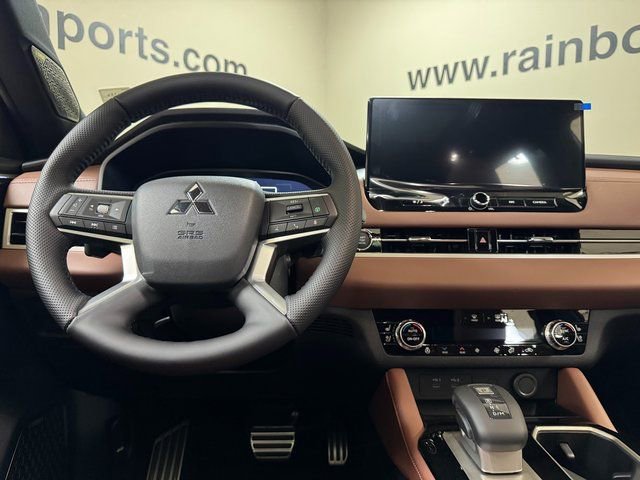 New 2026 Mitsubishi Outlander SEL image 10