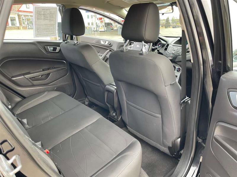 Used 2016 Ford Fiesta SE image 52