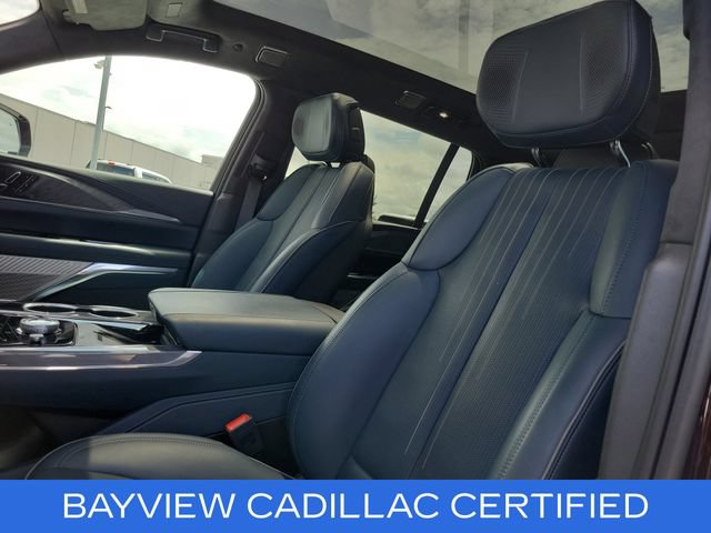 Certified 2025 Cadillac Escalade IQ Luxury 2 w/ LPO, Premium Carpet Package AWD/4WD image 19