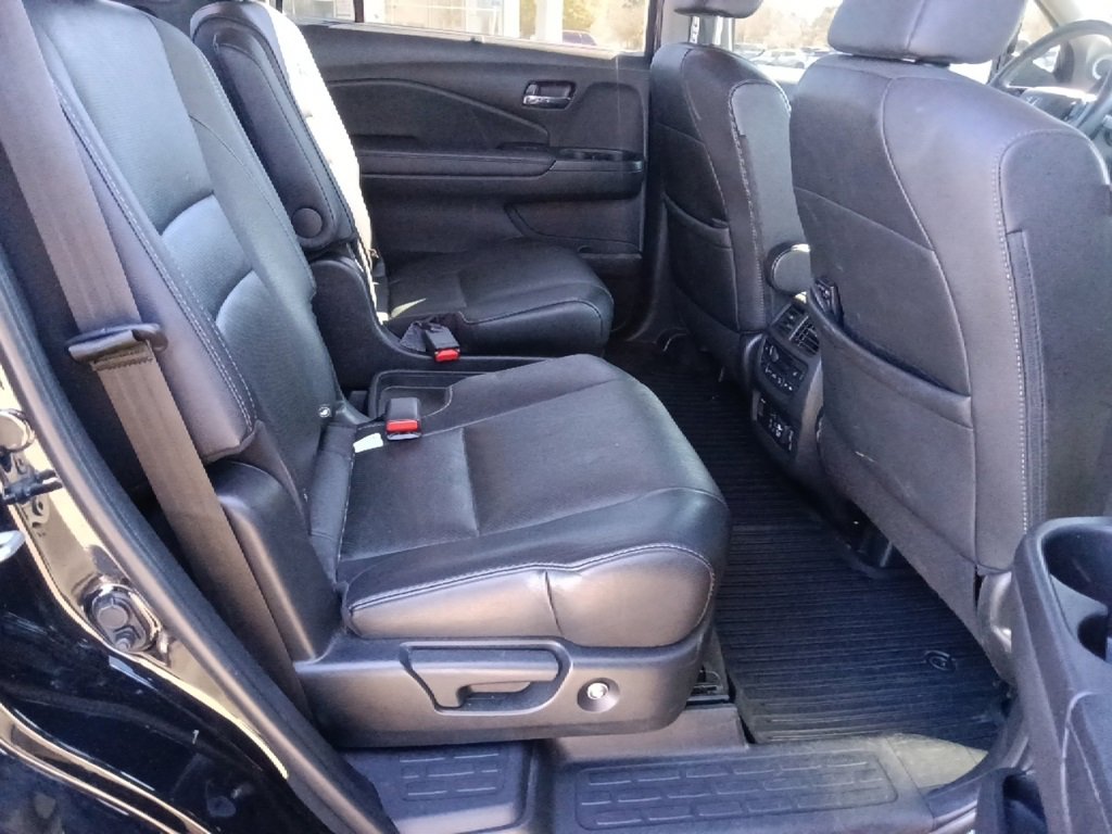 Used 2021 Honda Pilot Elite image 30