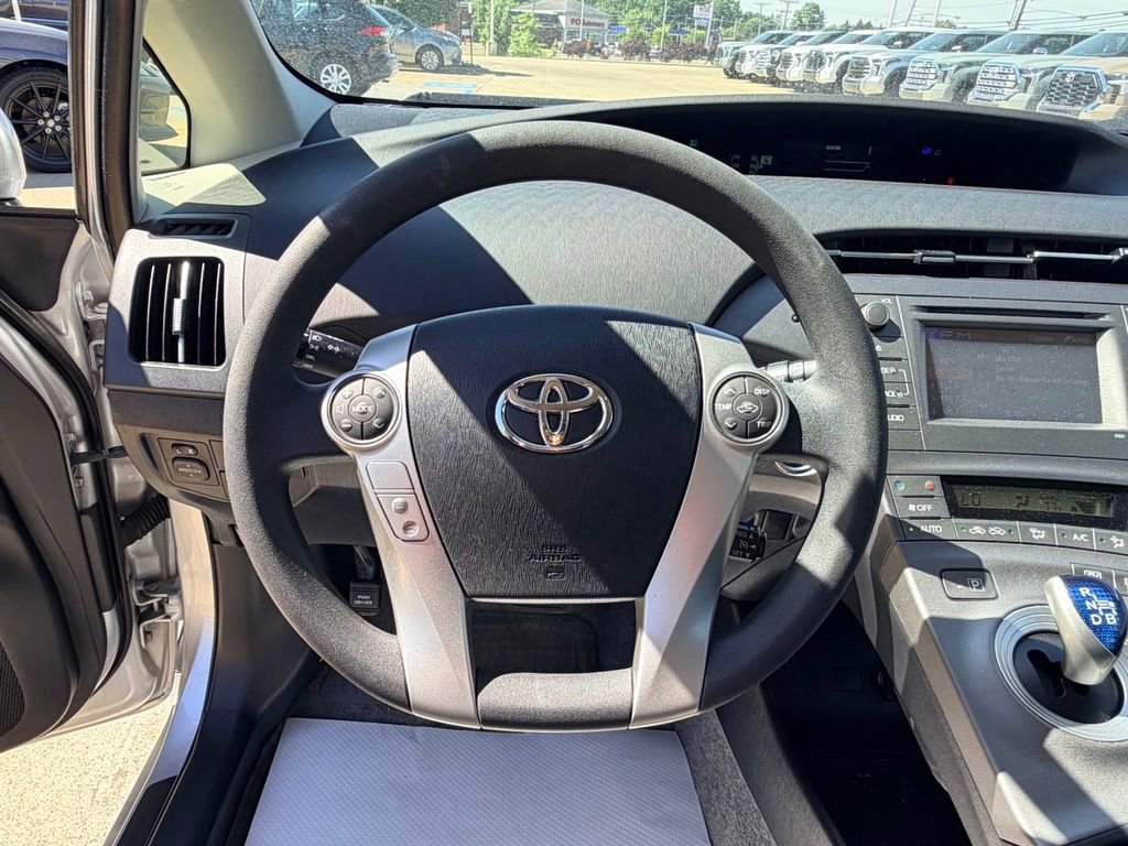 Used 2015 Toyota Prius Two FWD image 12