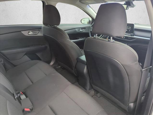 Used 2021 Kia Forte LXS FWD image 21