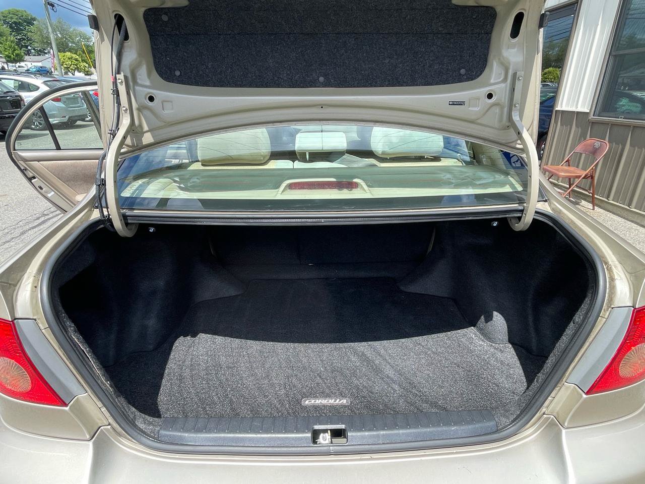 Used 2007 Toyota Corolla FWD image 8